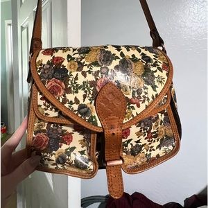 Patricia Nash purse